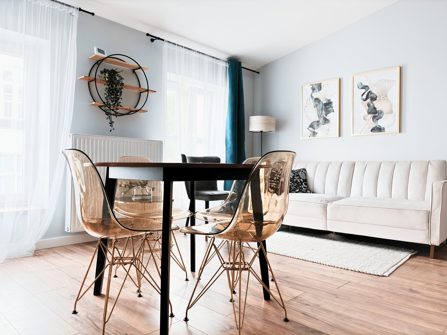 Apartament typu Suite z oddzielną sypialnią